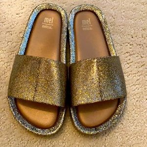 Mini Melissa Mel Gold glitter jelly pool slides